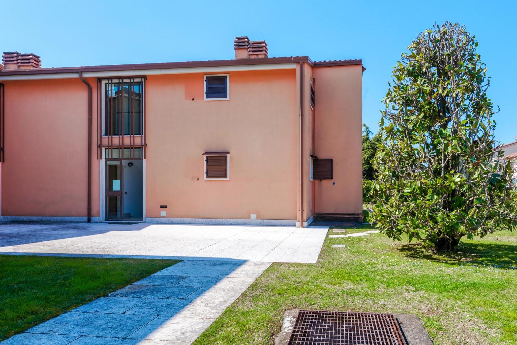 Apartments Blitz - Regarda Travel Lazise Eksteriør billede